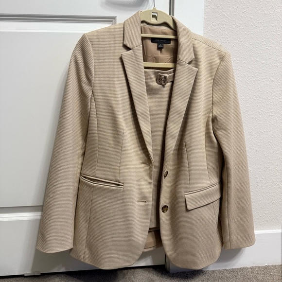 Ann Taylor Jackets & Blazers - Ann Taylor Tan & White Check Skirt Suit